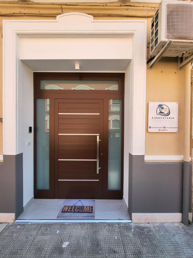 Casa Vacanze Manthy Posizione Centrale Бари Екстериор снимка