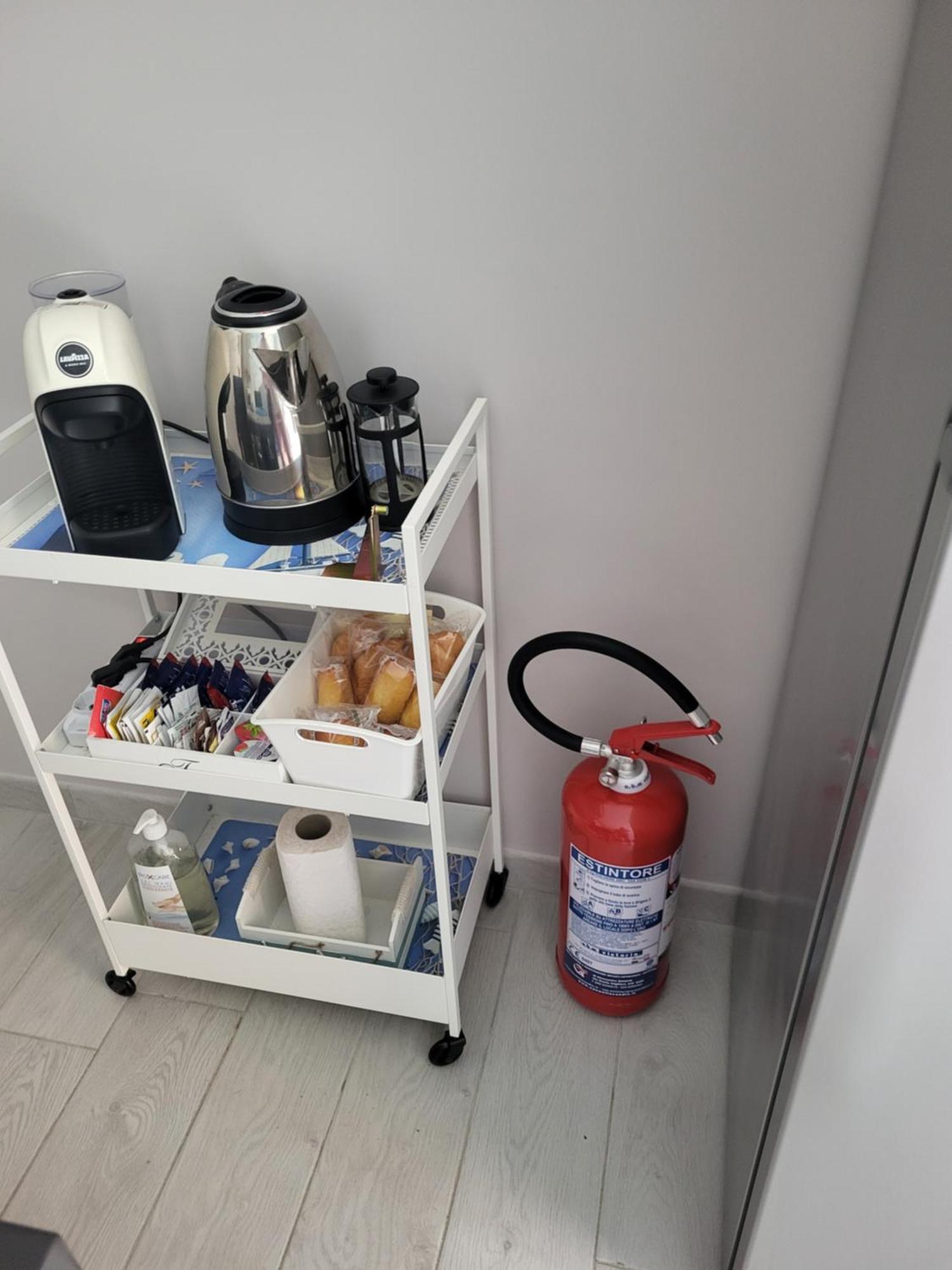 Casa Vacanze Manthy Posizione Centrale Бари Екстериор снимка