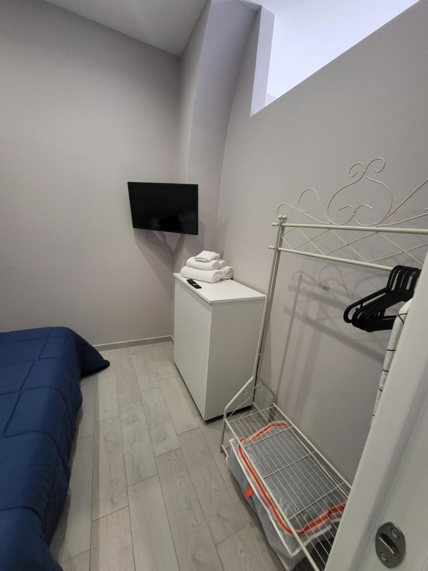 Casa Vacanze Manthy Posizione Centrale Бари Екстериор снимка